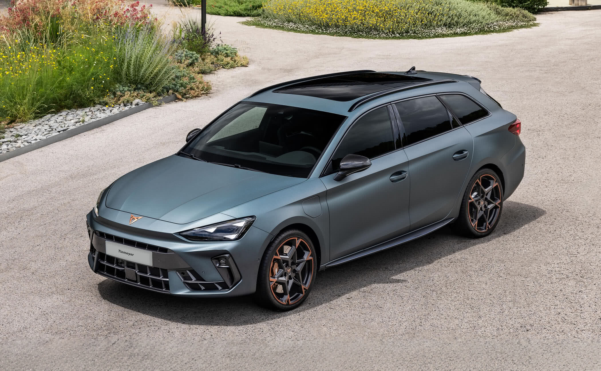 Der Cupra Leon Sportstourer eHybrid
