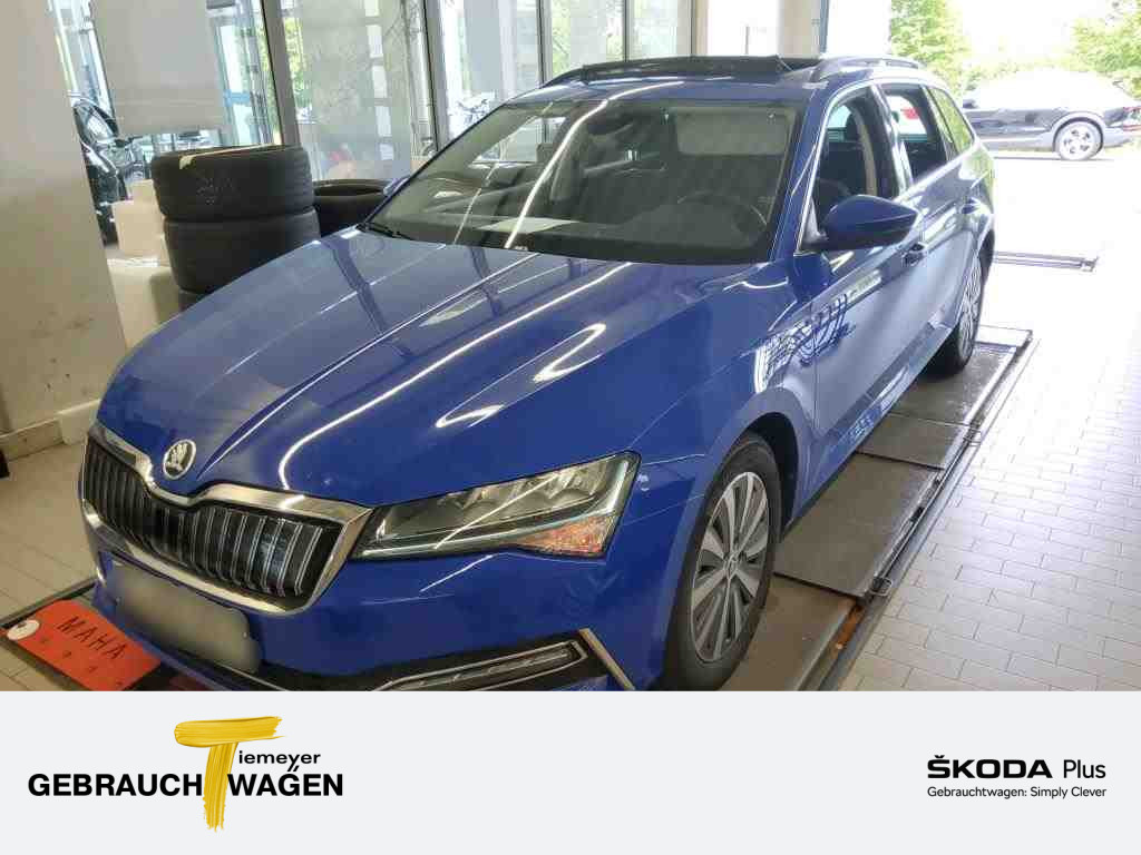 Skoda Superb Combi iV